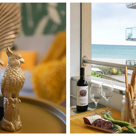 Elegante Bilocale Con Vista Mare E Parcheggio دْيانو مارينا