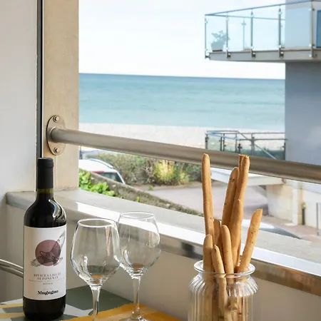 Elegante Bilocale Con Vista Mare E Parcheggio Apartament Diano Marina