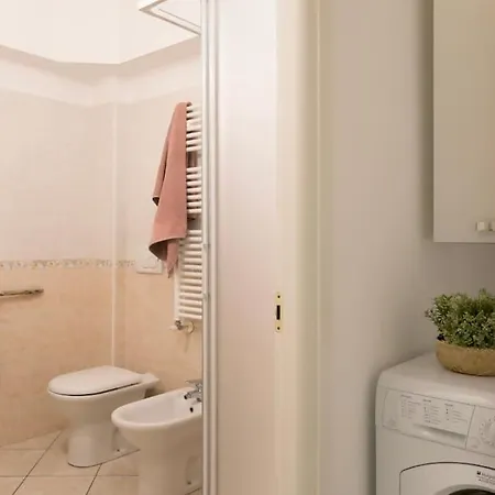 Elegante Bilocale Con Vista Mare E Parcheggio * دْيانو مارينا